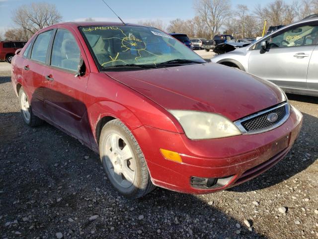 1FAFP34N65W165381 - 2005 FORD FOCUS RED photo 1