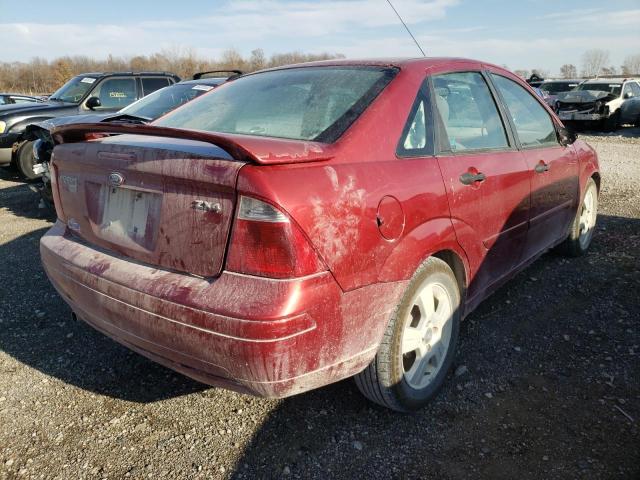 1FAFP34N65W165381 - 2005 FORD FOCUS RED photo 4