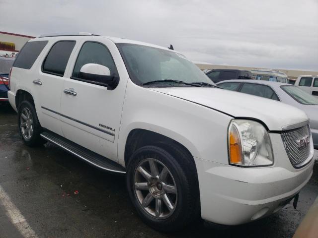 1GKFK03239R299885 - 2009 GMC YUKON DENA WHITE photo 1