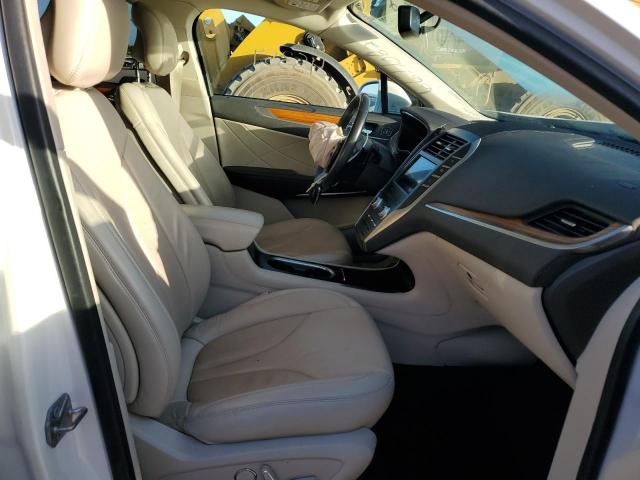 5LMCJ2C99KUL53194 - 2019 LINCOLN MKC SELECT 白色 照片 5