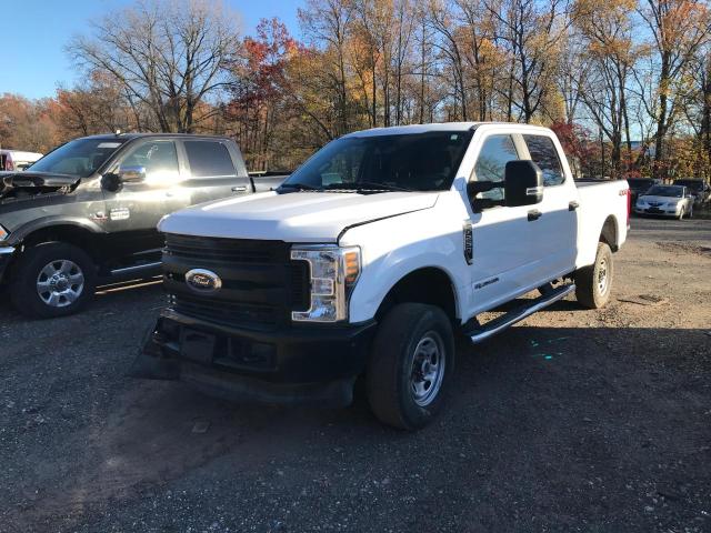1FT7W2BT7KEE63520 - 2019 FORD F250 SUPER WHITE photo 2