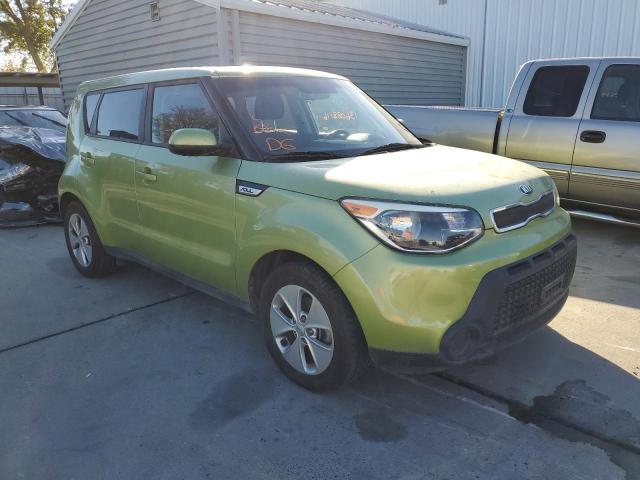 KNDJN2A2XG7858854 - 2016 KIA SOUL GREEN photo 1