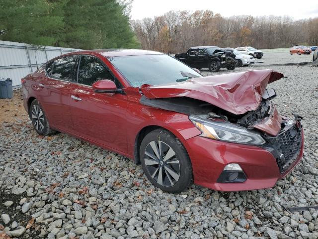 1N4BL4DV1LN323189 - 2020 NISSAN ALTIMA SV RED photo 4