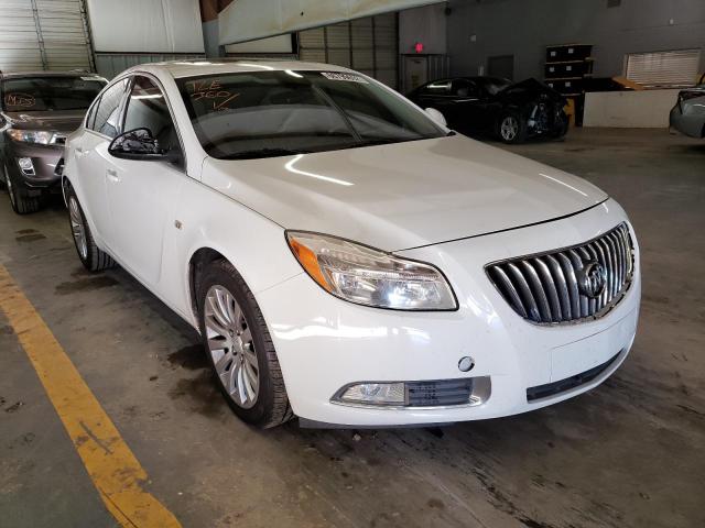 W04GP5EC9B1004291 - 2011 BUICK REGAL CXL WHITE photo 1