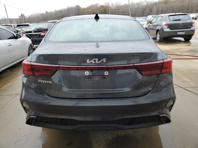 3KPF24AD2NE418152 - 2022 KIA FORTE FE GRAY photo 6