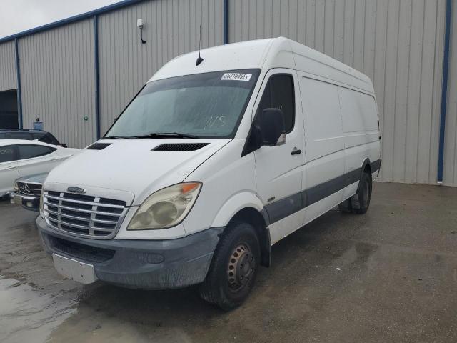 WDYPF1CC7C5668544 - 2012 FREIGHTLINER SPRINTER 3 WHITE photo 2