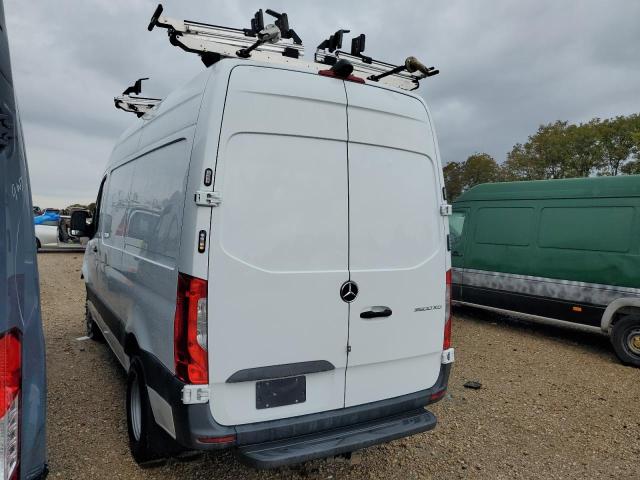 W1Y8EB3Y5LT033947 - 2020 MERCEDES-BENZ SPRINTER 3 WHITE photo 3