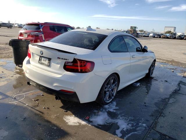 WBA1J7C59EVW84684 - 2014 BMW M235I WHITE photo 4