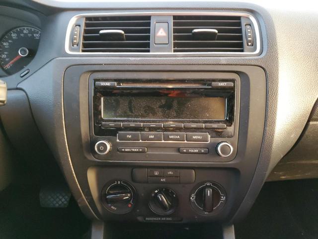 3VW2K7AJ6EM427316 - 2014 VOLKSWAGEN JETTA BASE SILVER photo 9