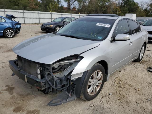 1N4AL2AP4CC112134 - 2012 NISSAN ALTIMA BAS SILVER photo 2