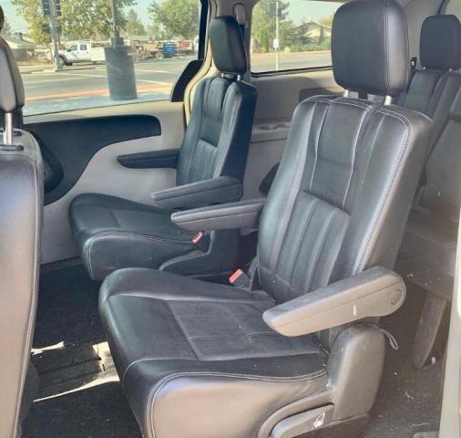 2C4RC1BG8CR286253 - 2012 CHRYSLER TOWN & COU 银色 照片 6