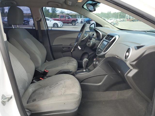 1G1JB5SH4H4136319 - 2017 CHEVROLET SONIC LS WHITE photo 5