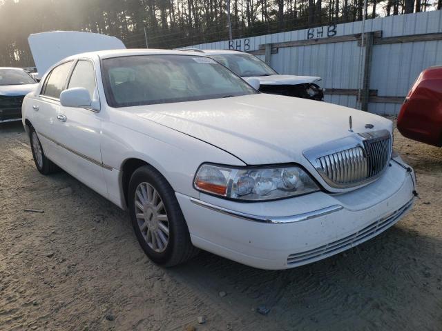 1LNHM81W65Y650884 - 2005 LINCOLN TOWN CAR S WHITE photo 1