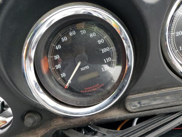 1HD1FCW192Y653756 - 2002 HARLEY-DAVIDSON FLHTCUI 白色 照片 8