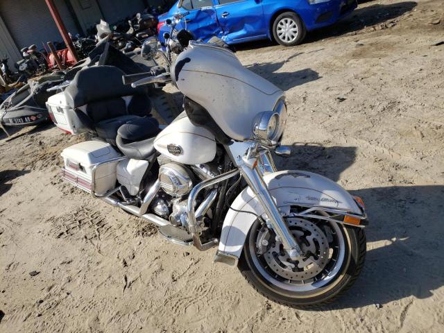 1HD1FC4108Y677455 - 2008 HARLEY-DAVIDSON FLHTCUI WHITE photo 1