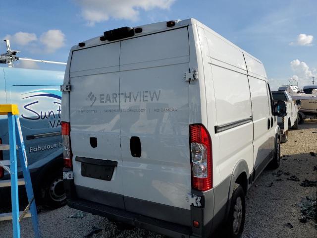 3C6TRVCD4GE127809 - 2016 RAM PROMASTER WHITE photo 4