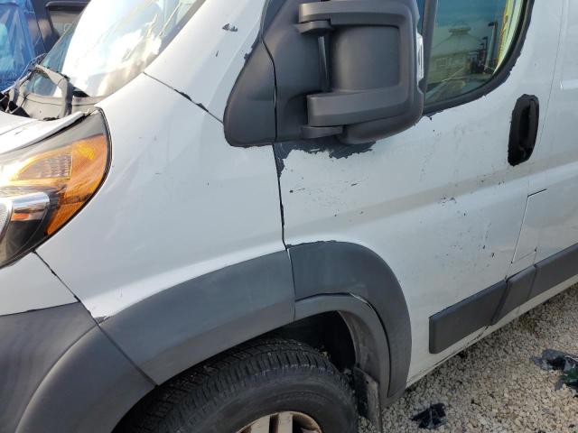 3C6TRVCD4GE127809 - 2016 RAM PROMASTER WHITE photo 9