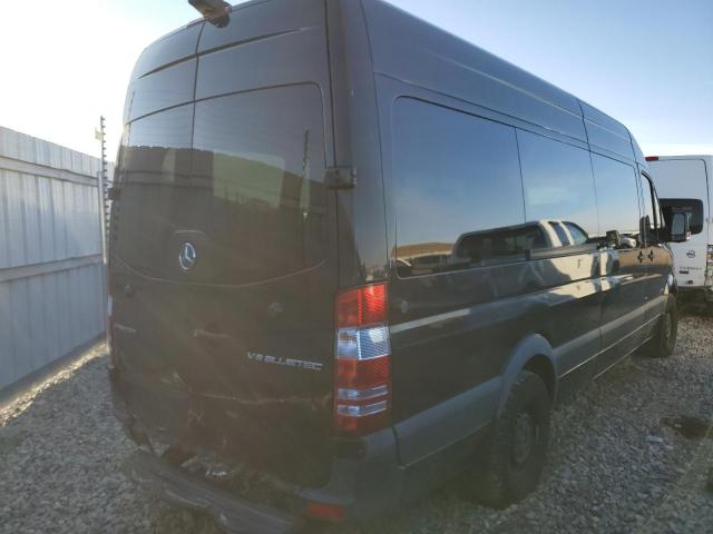 WDZPE8CCXFP130081 - 2015 MERCEDES-BENZ SPRINTER 2 BLACK photo 3