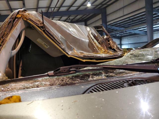 1J4GL38K65W538908 - 2005 JEEP LIBERTY RE TAN photo 10