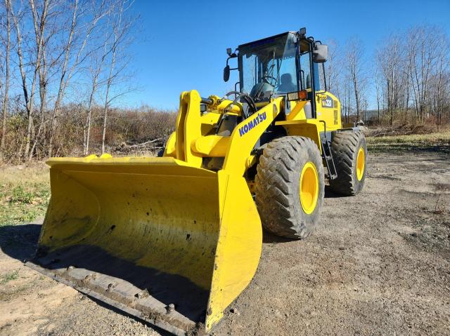 KMTWA028P57Q32584 - 2005 KOMATSU OTHER YELLOW photo 1