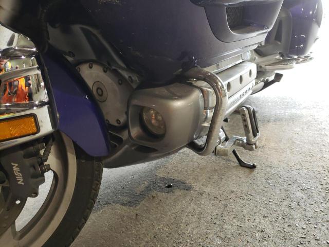 1HFSC47062A101401 - 2002 HONDA GL1800 PURPLE photo 7