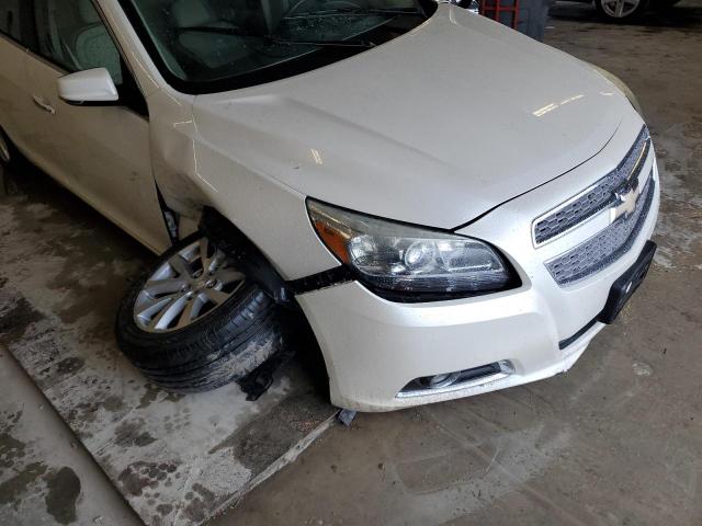 1G11H5SA6DF167166 - 2013 CHEVROLET MALIBU LTZ თეთრი ფოტო 9