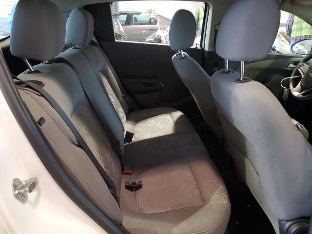 1G1JA6SHXE4226675 - 2014 CHEVROLET SONIC LS WHITE photo 6