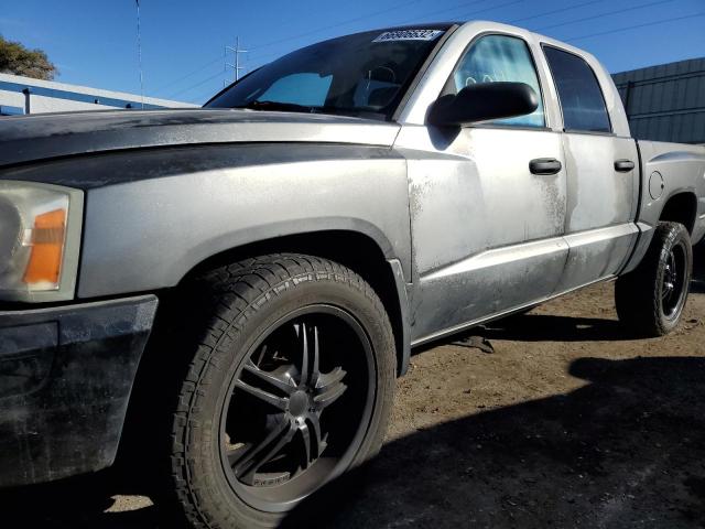 1D7HW28KX6S637046 - 2006 DODGE DAKOTA QUA GRAY photo 10