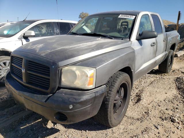 1D7HW28KX6S637046 - 2006 DODGE DAKOTA QUA GRAY photo 2