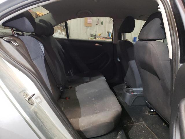 3VW2K7AJ8CM400275 - 2012 VOLKSWAGEN JETTA BASE SILVER photo 10