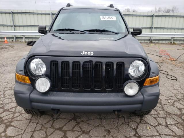 1J4GL38K06W181842 - 2006 JEEP LIBERTY RE BLACK photo 5