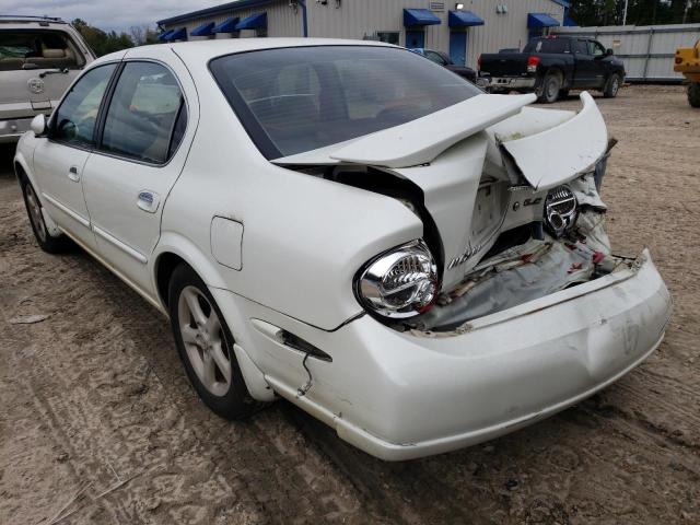 JN1CA31D21T610367 - 2001 NISSAN MAXIMA GXE WHITE photo 3