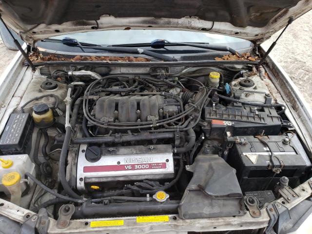 JN1CA31D21T610367 - 2001 NISSAN MAXIMA GXE WHITE photo 7