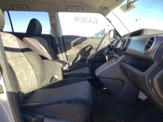 JTLZE4FE2DJ039180 - 2013 TOYOTA SCION XB ვერცხლისფერი ფოტო 5