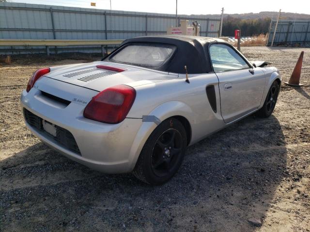 JTDFR320010035086 - 2001 TOYOTA MR2 SPYDER SILVER photo 4