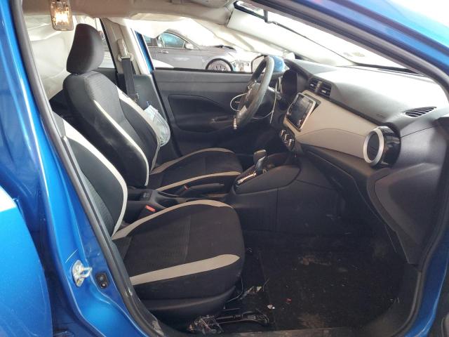 3N1CN8EV9ML852389 - 2021 NISSAN VERSA SV BLUE photo 7