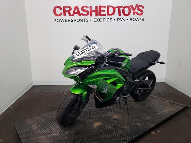 JKAEXEE10CDA04298 - 2012 KAWASAKI EX650 EC GREEN photo 2