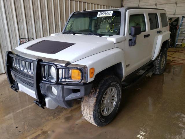 5GTEN13E888137116 - 2008 HUMMER H3 WHITE photo 2