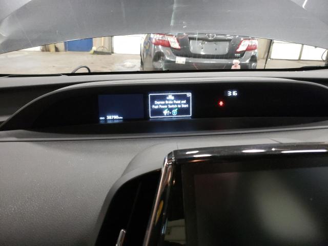 JTDKARFP6H3036977 - 2017 TOYOTA PRIUS PRIM 灰色 照片 9