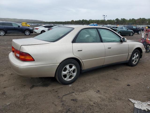 JT8BF22G2V0030037 - 1997 LEXUS ES 300 TAN photo 3