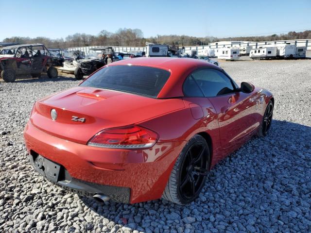 WBALM7C55BE382966 - 2011 BMW Z4 SDRIVE3 RED photo 4