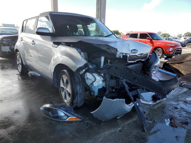 KNDJN2A27F7814664 - 2015 KIA SOUL SILVER photo 1