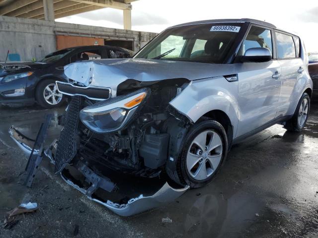 KNDJN2A27F7814664 - 2015 KIA SOUL SILVER photo 2