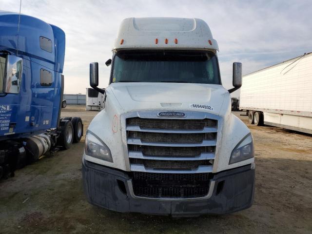 3AKJHHDR1KSKH9800 - 2019 FREIGHTLINER CASCADIA 1 WHITE photo 9