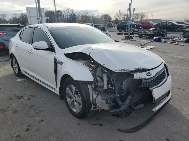 KNAGM4AD6F5084264 - 2015 KIA OPTIMA HYB WHITE photo 9