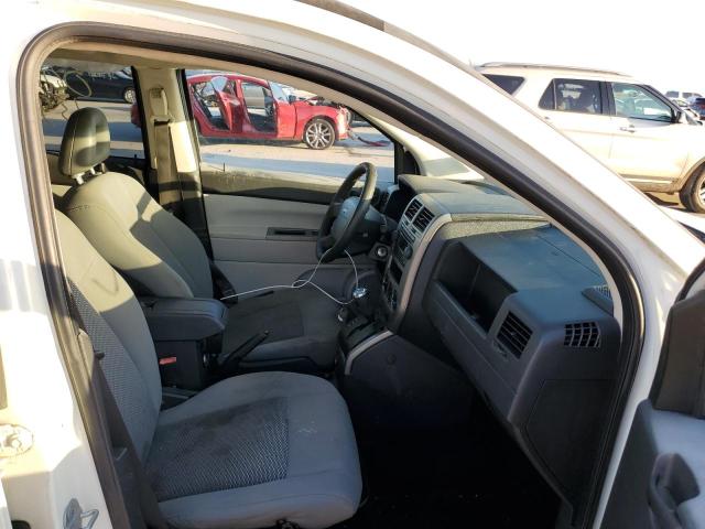 1J8FT47W47D386131 - 2007 JEEP COMPASS WHITE photo 5