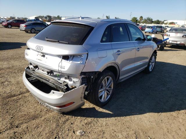 WA1JCCFS8JR019893 - 2018 AUDI Q3 PREMIUM SILVER photo 3