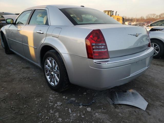 2C3KA63H97H786577 - 2007 CHRYSLER 300 C SILVER photo 3