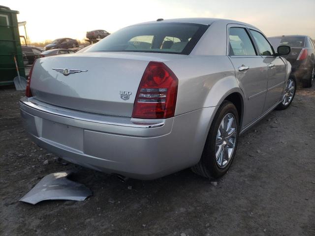 2C3KA63H97H786577 - 2007 CHRYSLER 300 C SILVER photo 4