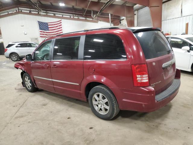 2A4RR8DX7AR480137 - 2010 CHRYSLER TOWN & COU RED photo 2